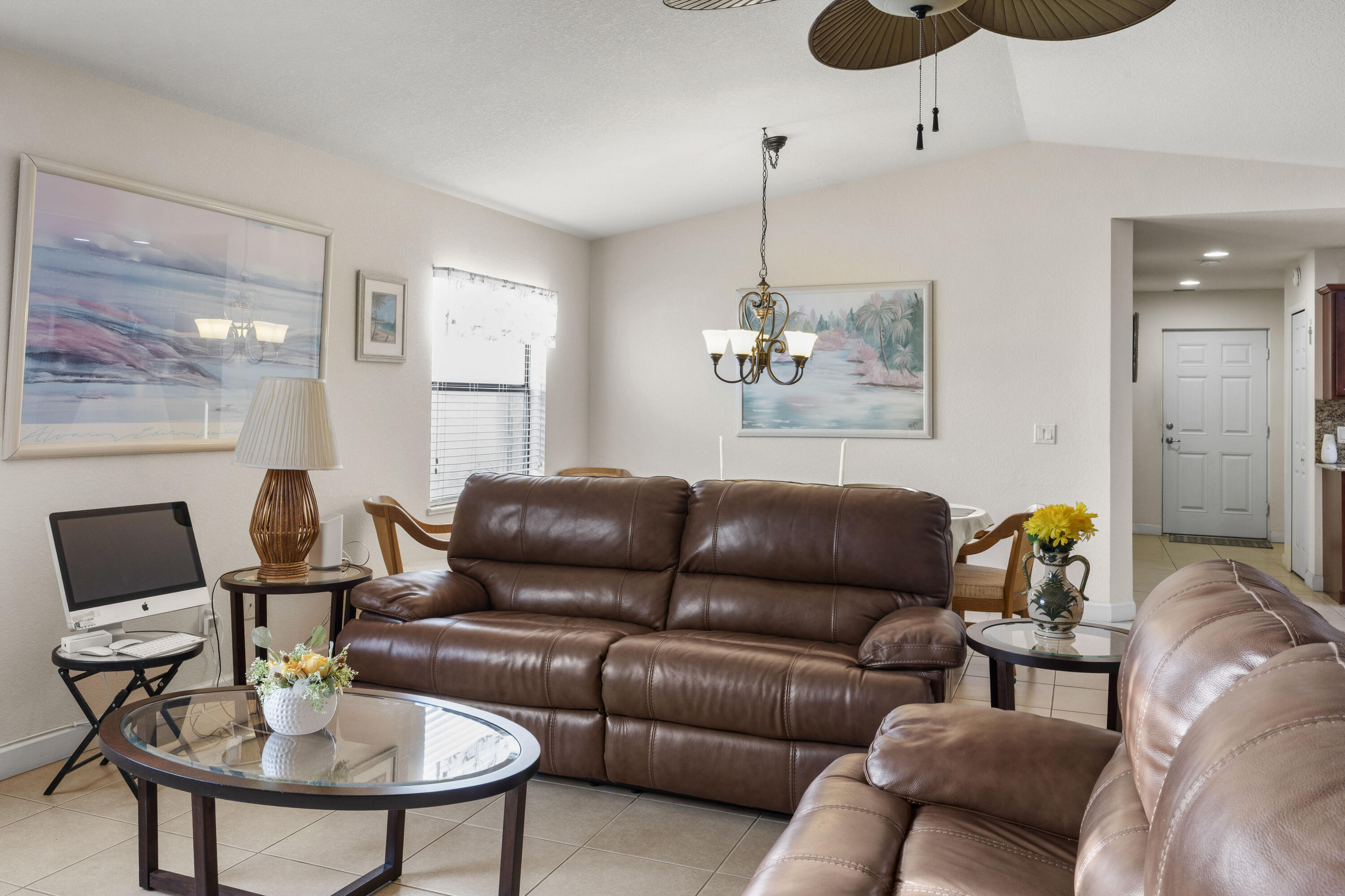 SPANISH LAKES LEASEHOLD ESTATES - Residential