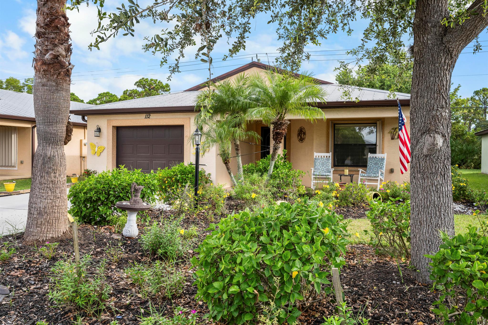 SPANISH LAKES LEASEHOLD E - Residential