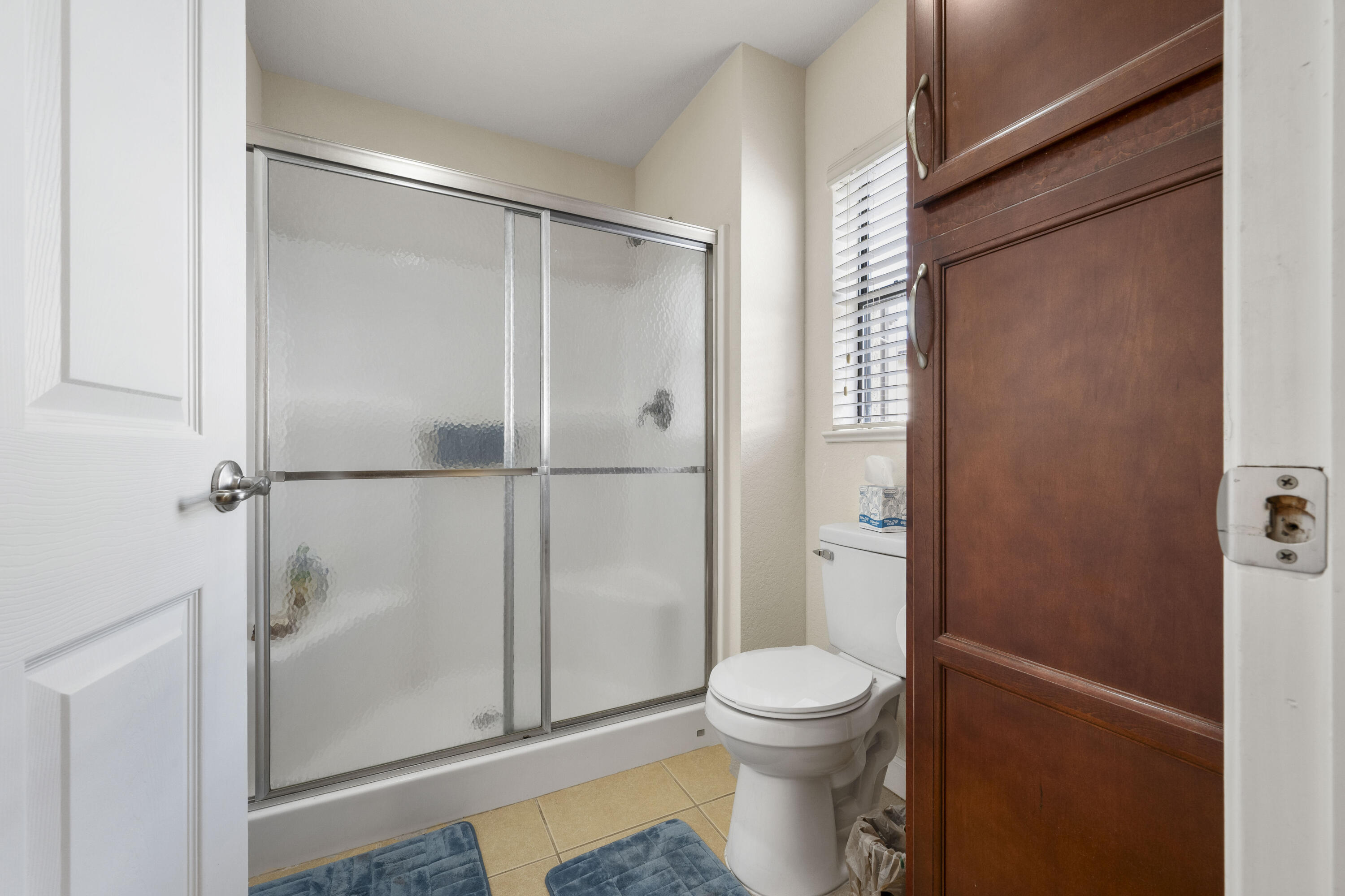 SPANISH LAKES LEASEHOLD ESTATES - Residential