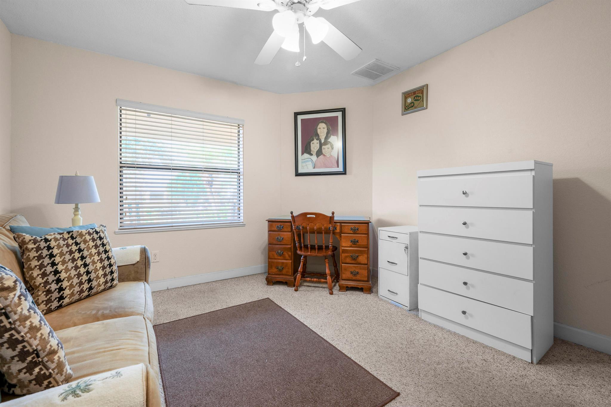 SPANISH LAKES LEASEHOLD E - Residential