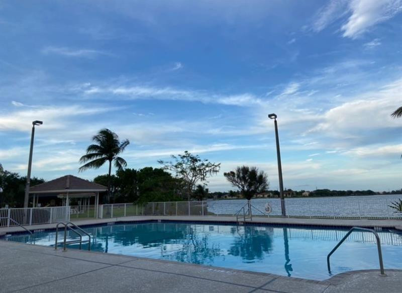 Olympia & York Residential - Residential Lease