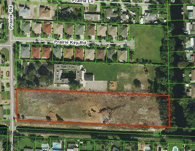 Great opportunity to build 16 single family homes on this 2.8 acre lot in the heart of Palm Springs. Canal frontage along length of property. No HOA. Buyer to confirm details with City of Palm Springs. Survey available upon request.