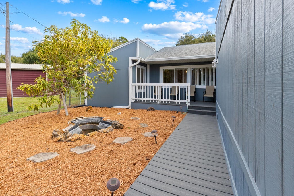 Photo of 4608 Magnolia Drive, Fort Pierce, FL 34982 (MLS # R11140552)