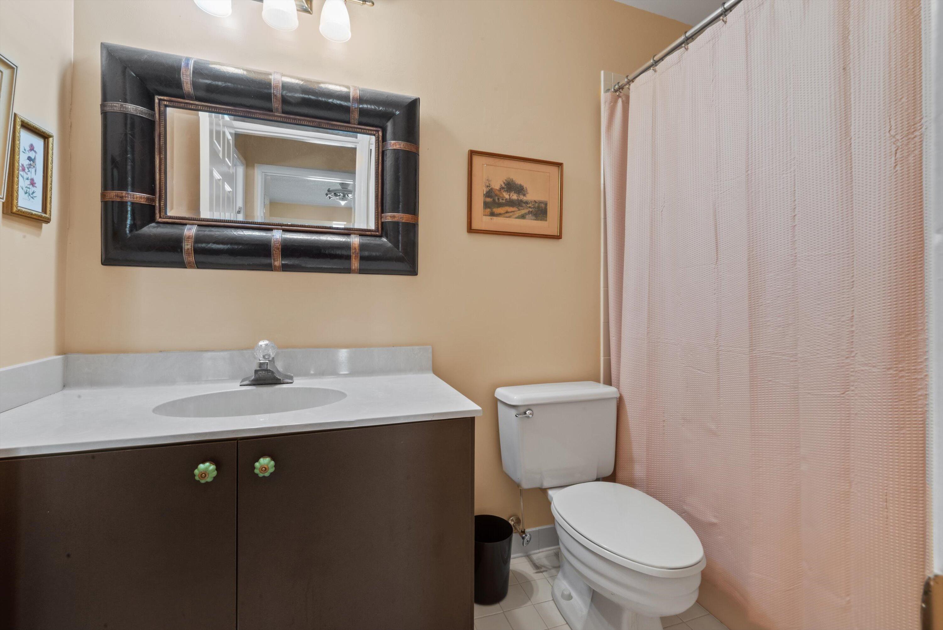 HOLLY CREEK - Residential