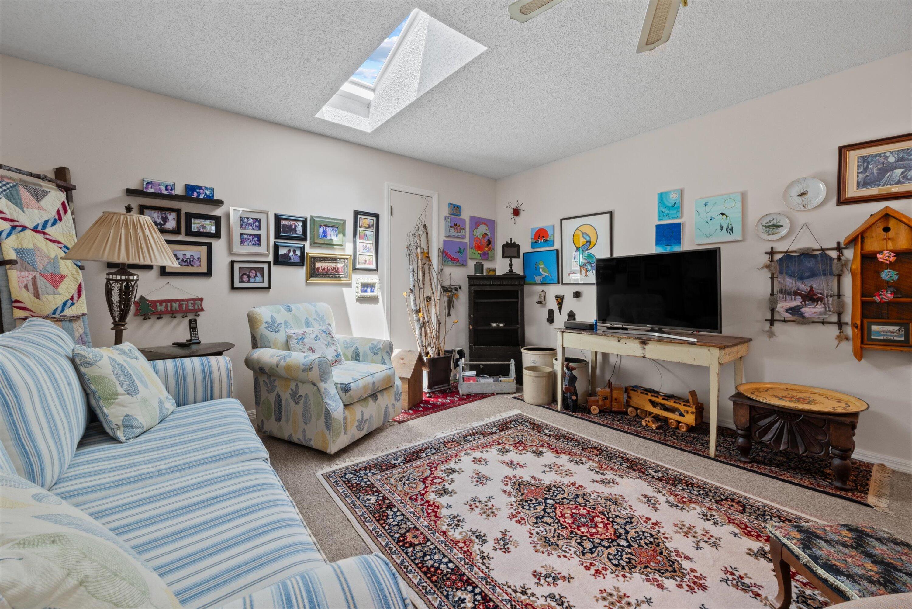 HOLLY CREEK - Residential