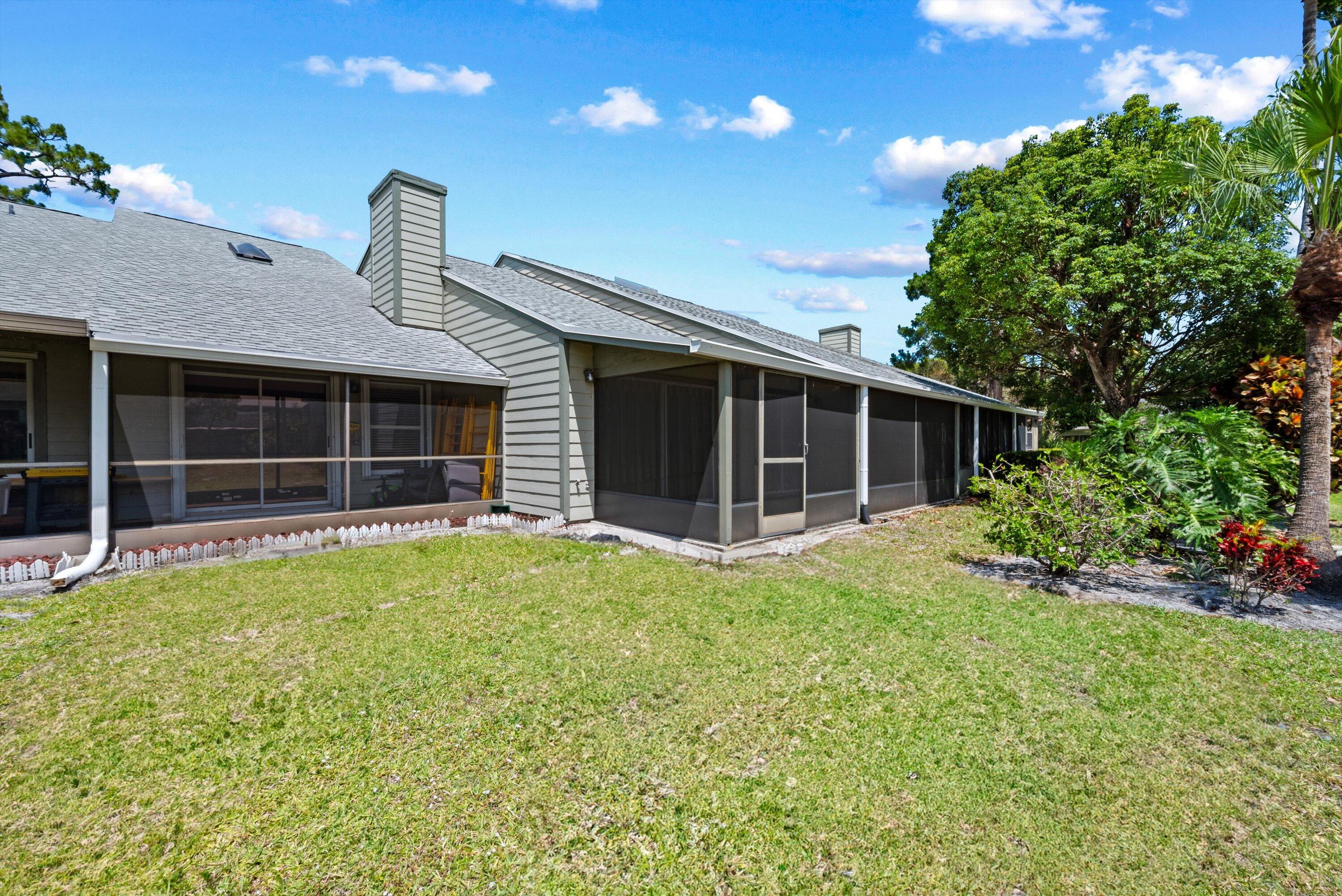 HOLLY CREEK - Residential