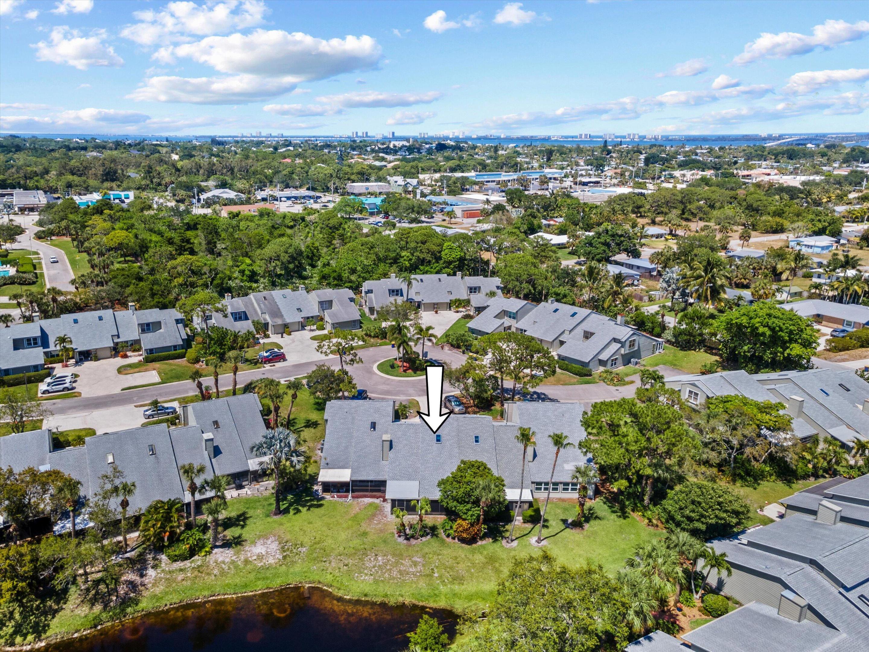 HOLLY CREEK - Residential