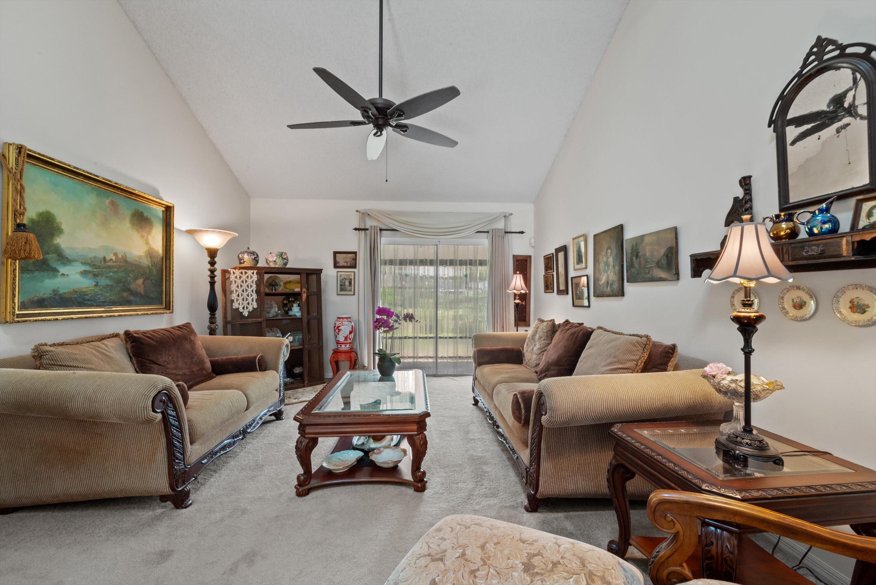 HOLLY CREEK - Residential