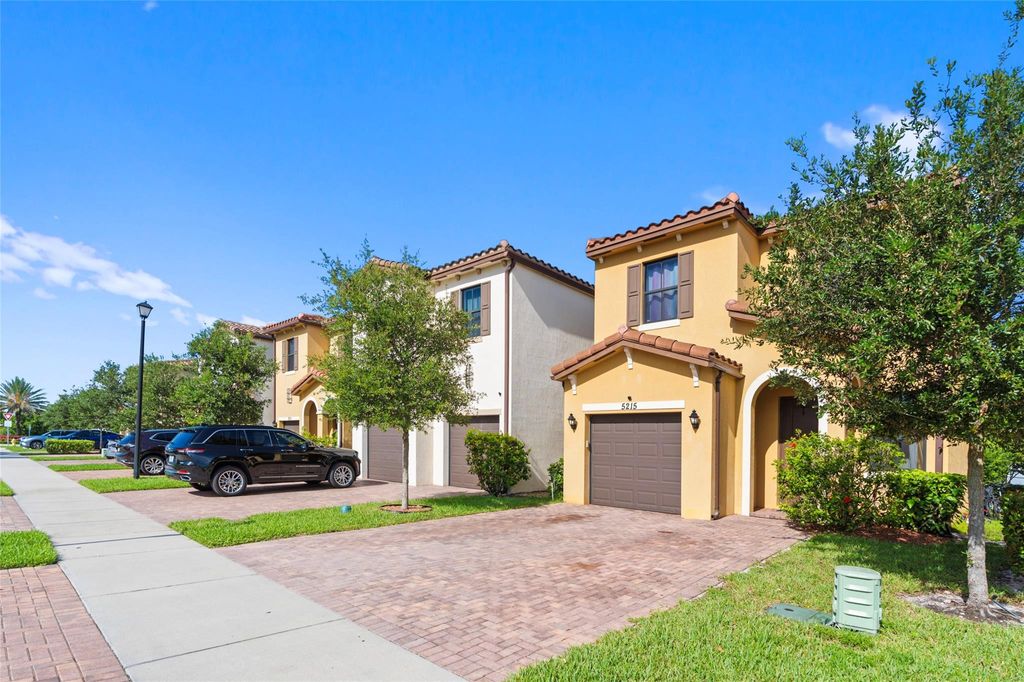 Photo of 5215 NW 50th Terrace, Tamarac, FL 33319 (MLS # F10514749)