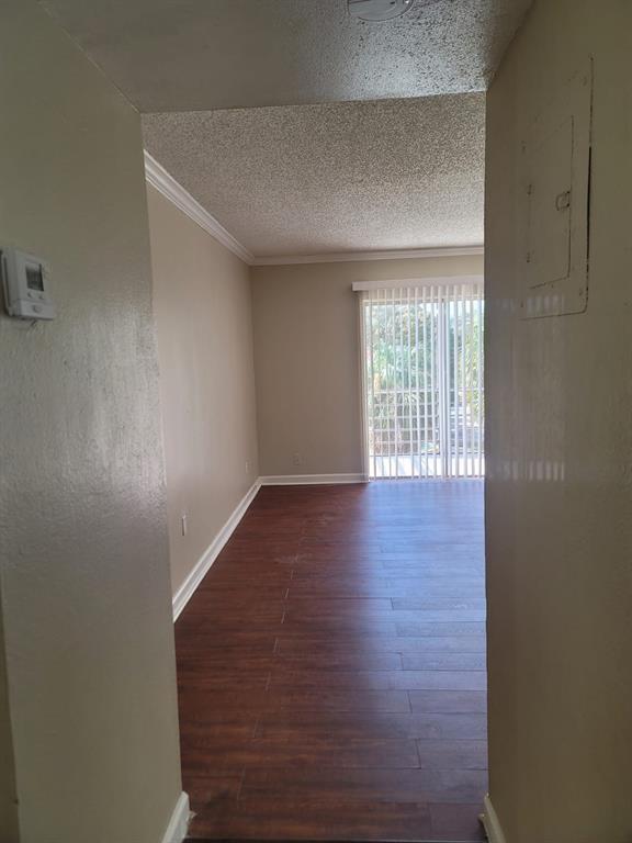 Heritage Circle Condo - Residential Lease