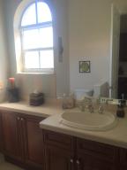 Madison Green 1 Pars F, G - Residential Lease