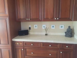 Madison Green 1 Pars F, G - Residential Lease