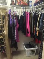 Madison Green 1 Pars F, G - Residential Lease