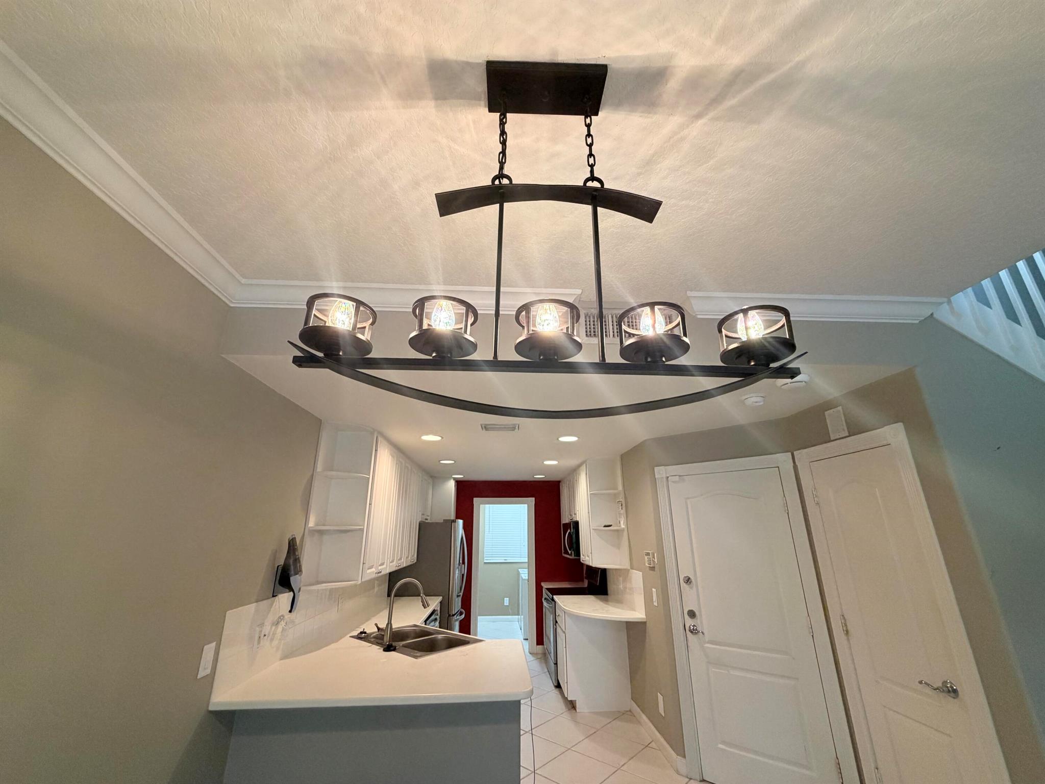 RIVERWALK 6 - Residential Lease