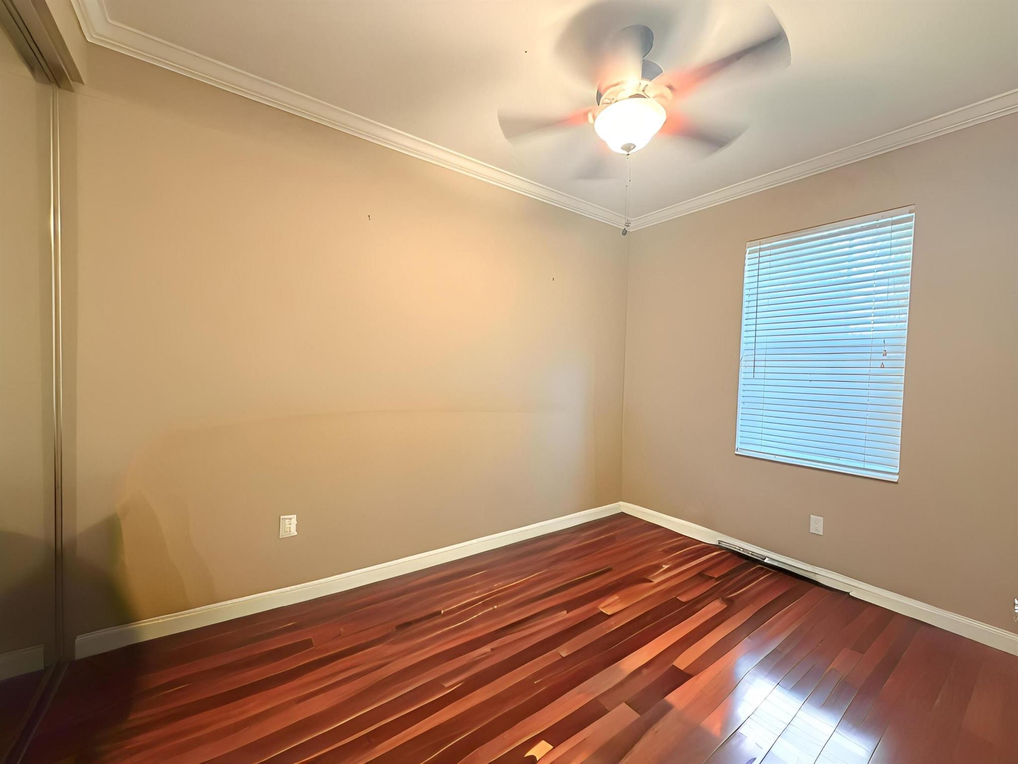 RIVERWALK 6 - Residential Lease