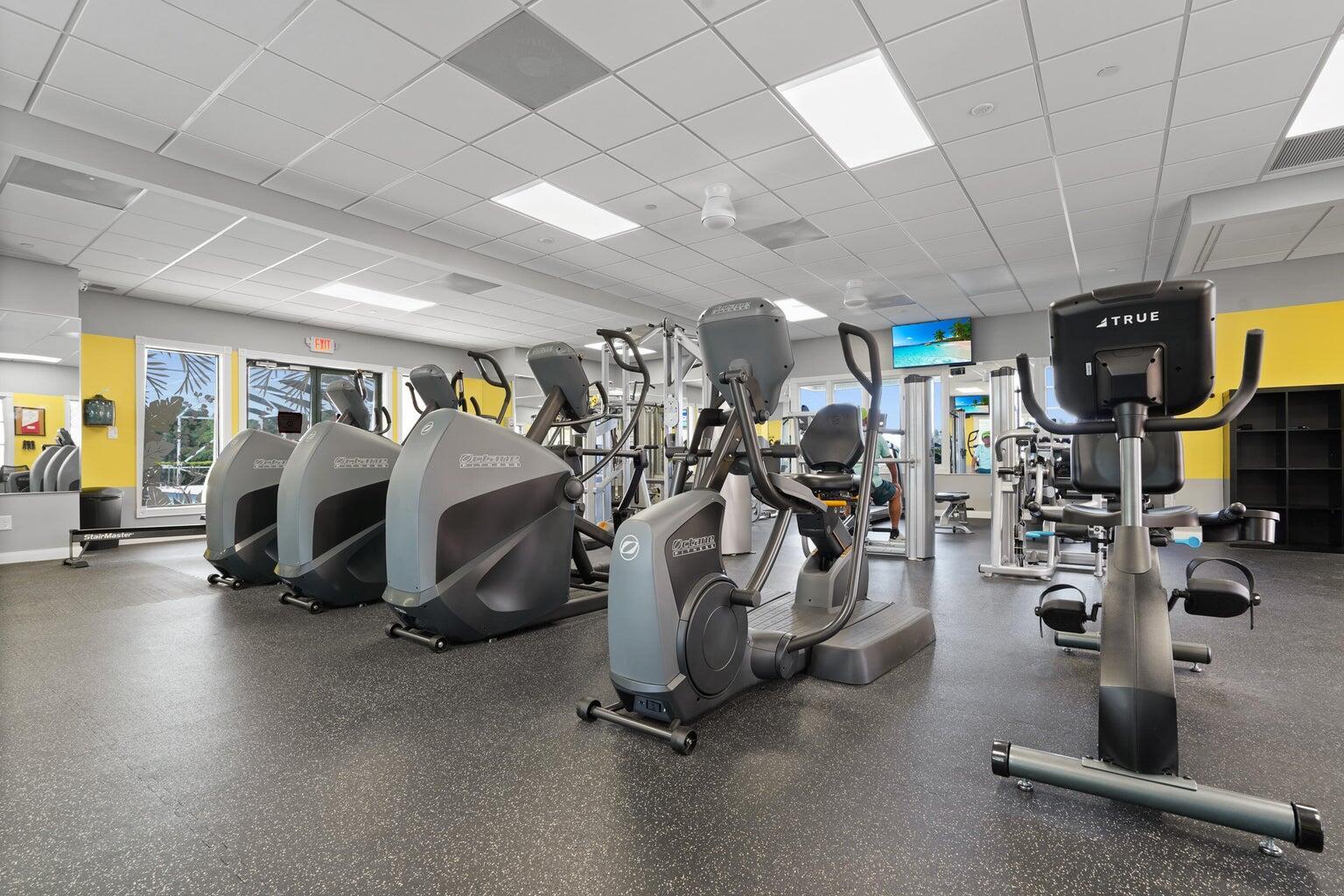 RIVERWALK 6 - Residential Lease