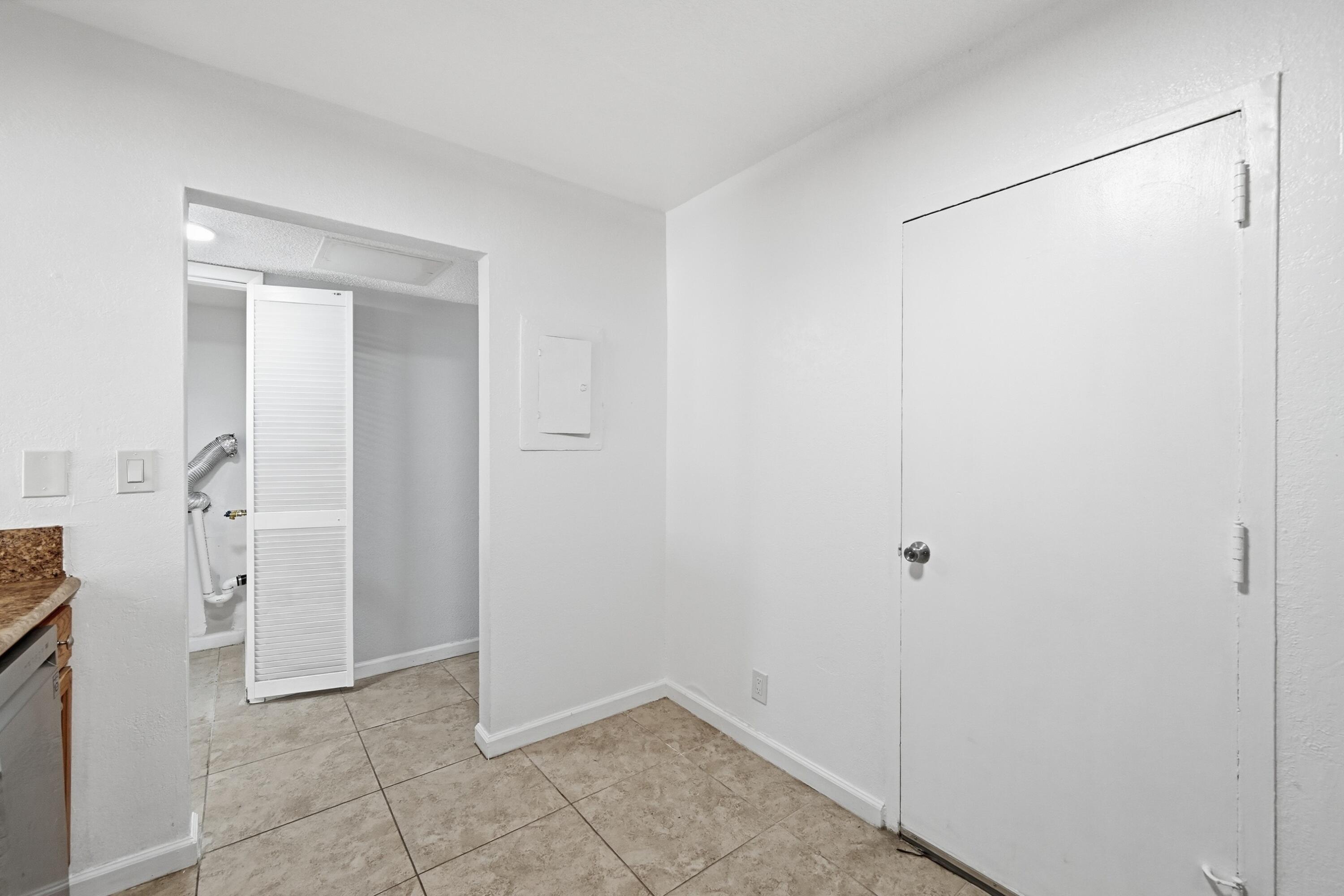 VILLAGE SQUARE CONDO - Residential