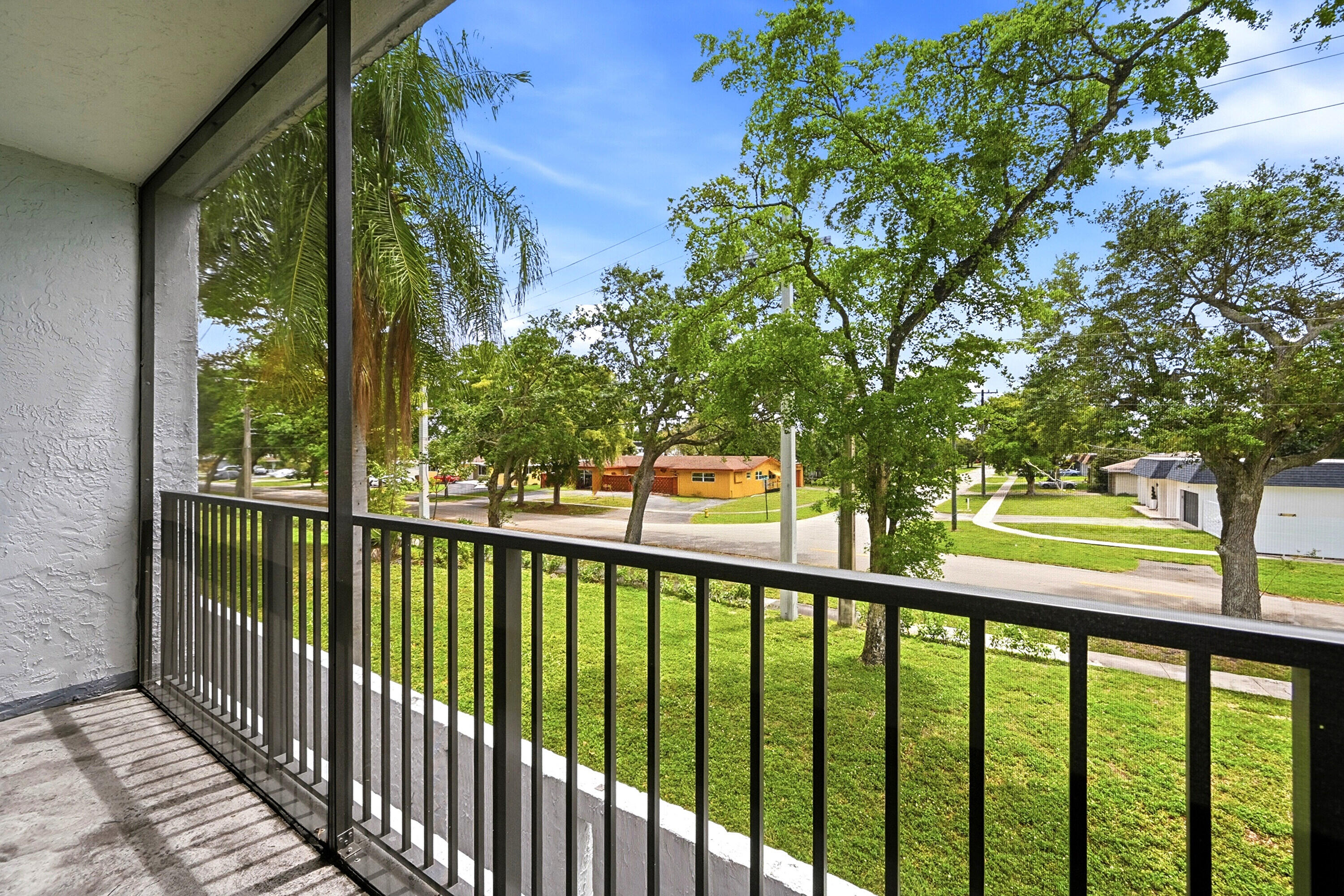 VILLAGE SQUARE CONDO - Residential