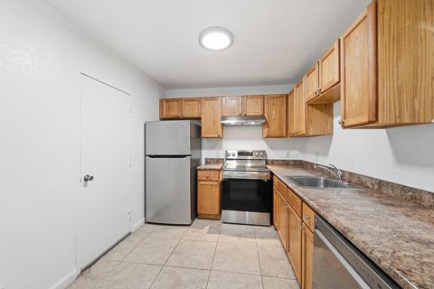 Tiny photo for 7541 NW 16th Street #1211, Plantation, FL 33313 (MLS # B26010669)