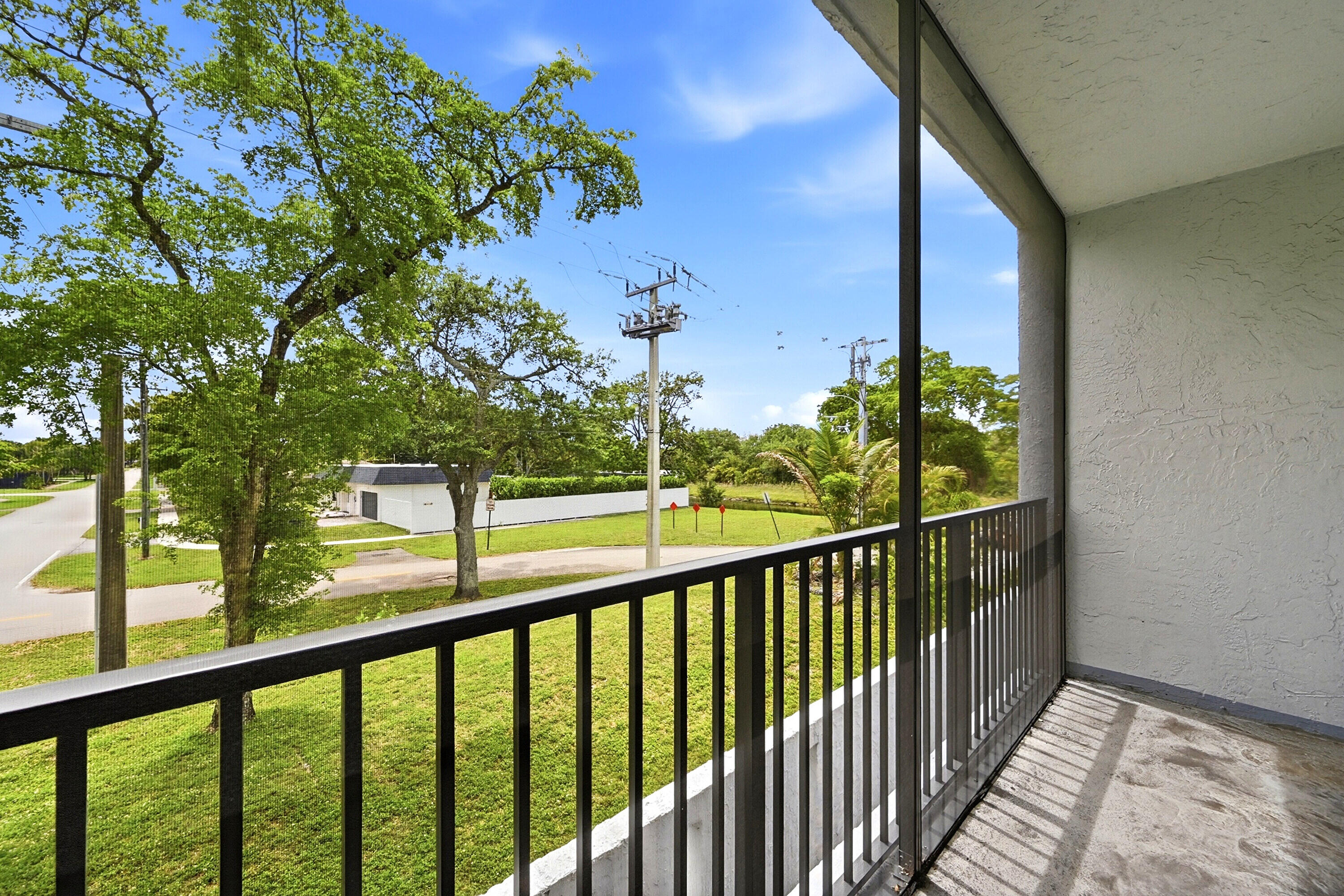 VILLAGE SQUARE CONDO - Residential