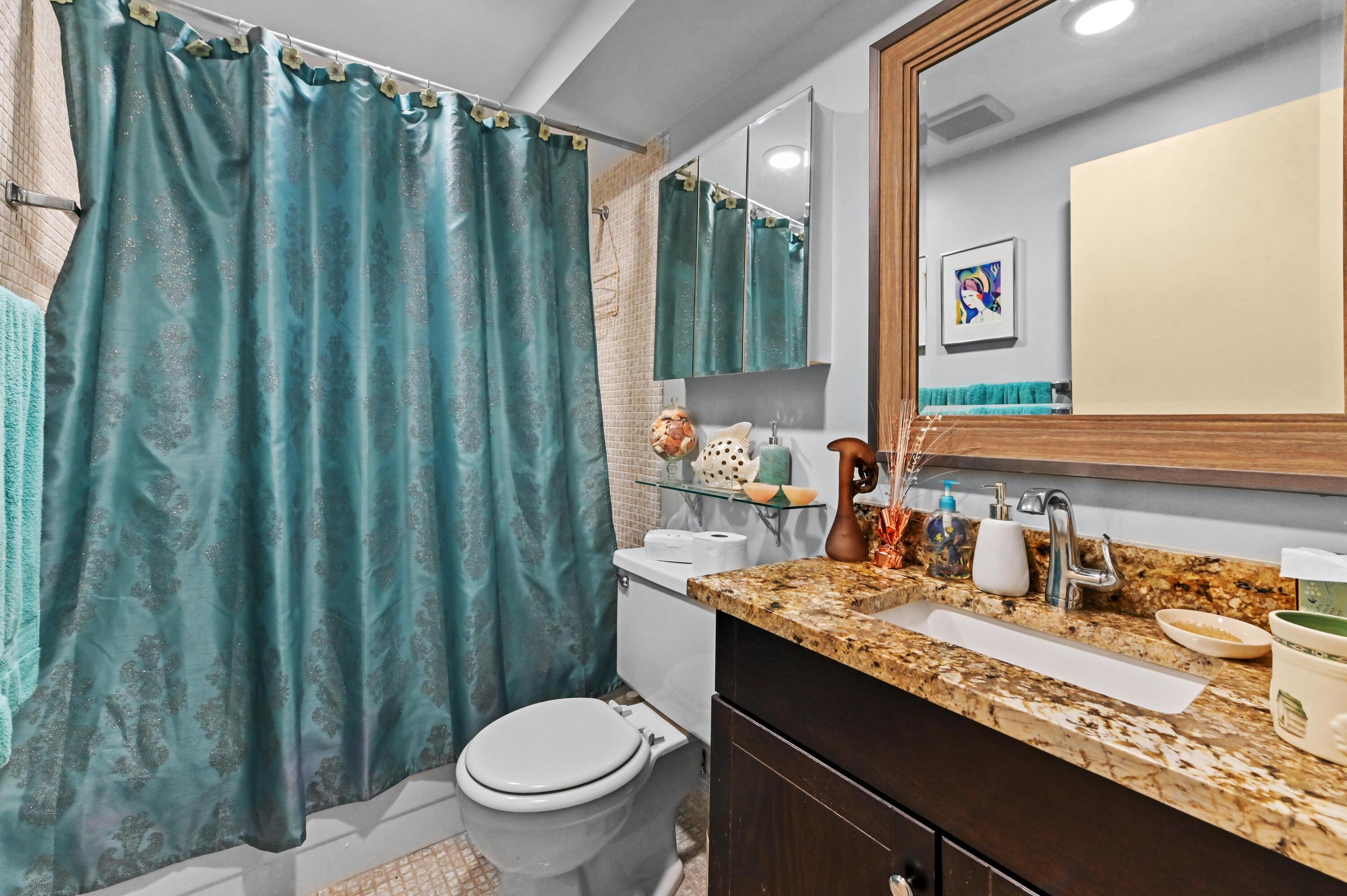 KINGS POINT - Residential