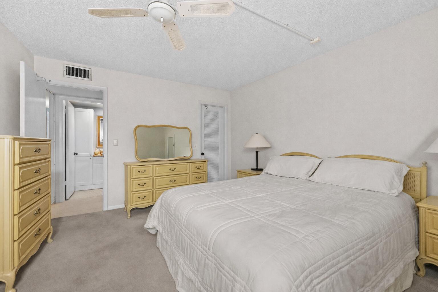 KINGS POINT - Residential