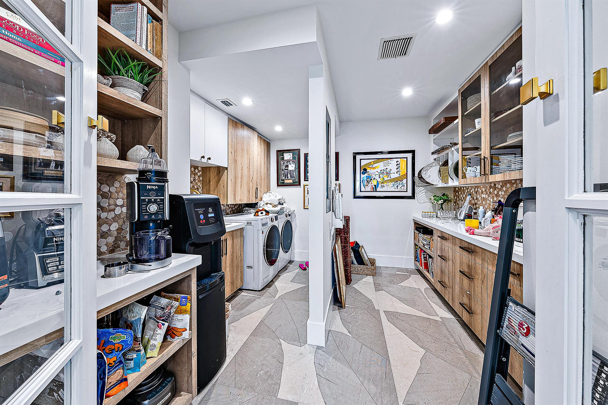 Admirals Cove - Residential