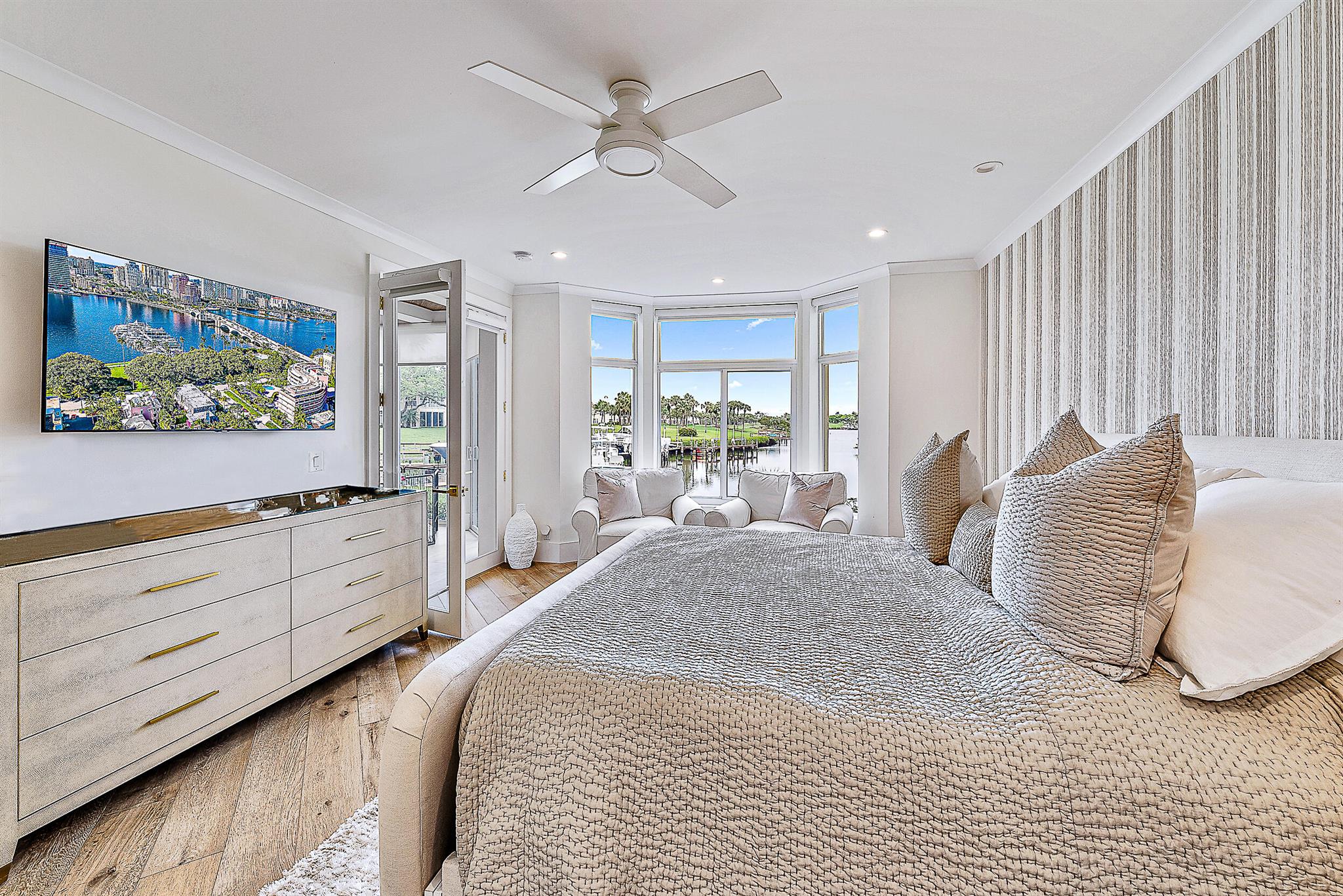 Admirals Cove - Residential