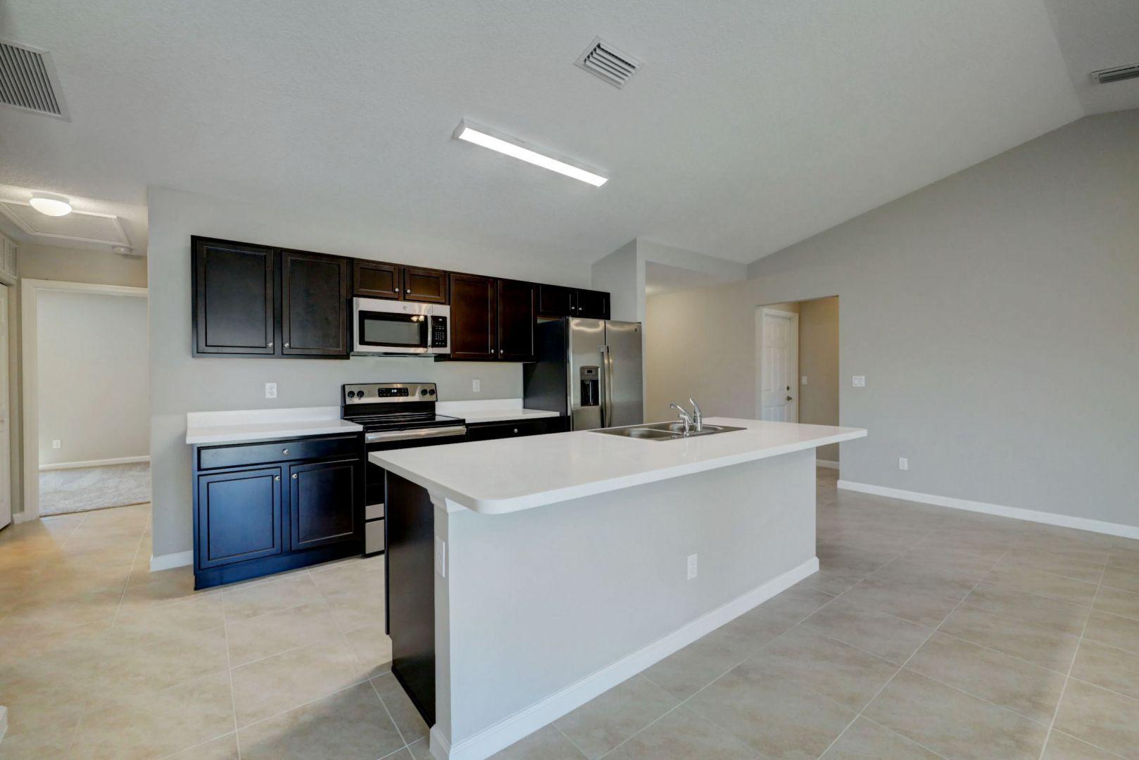 PORT ST LUCIE SECTION 15 - Residential Lease