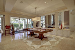 ROYAL PALM YACHT & COUNTR - Residential