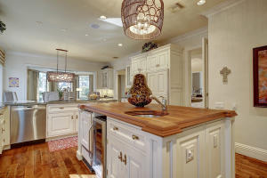 ROYAL PALM YACHT & COUNTR - Residential