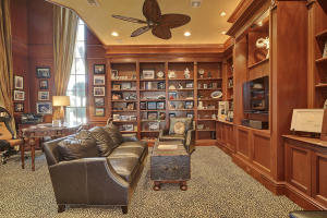 ROYAL PALM YACHT & COUNTR - Residential