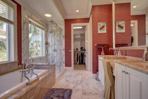 ROYAL PALM YACHT & COUNTR - Residential