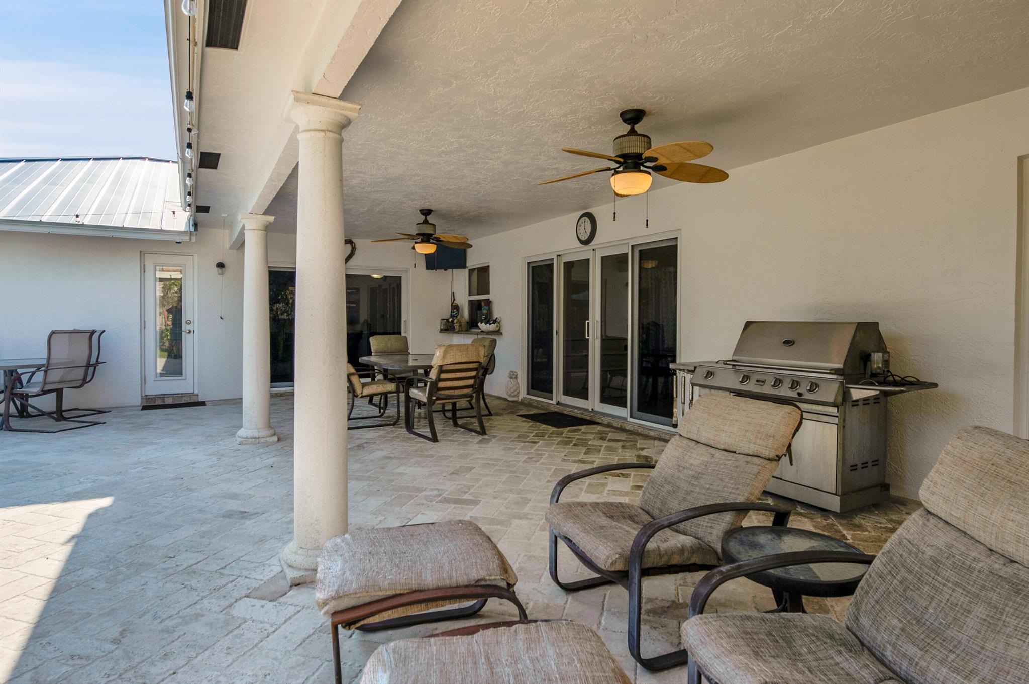 PALM BEACH FARMS - Residential