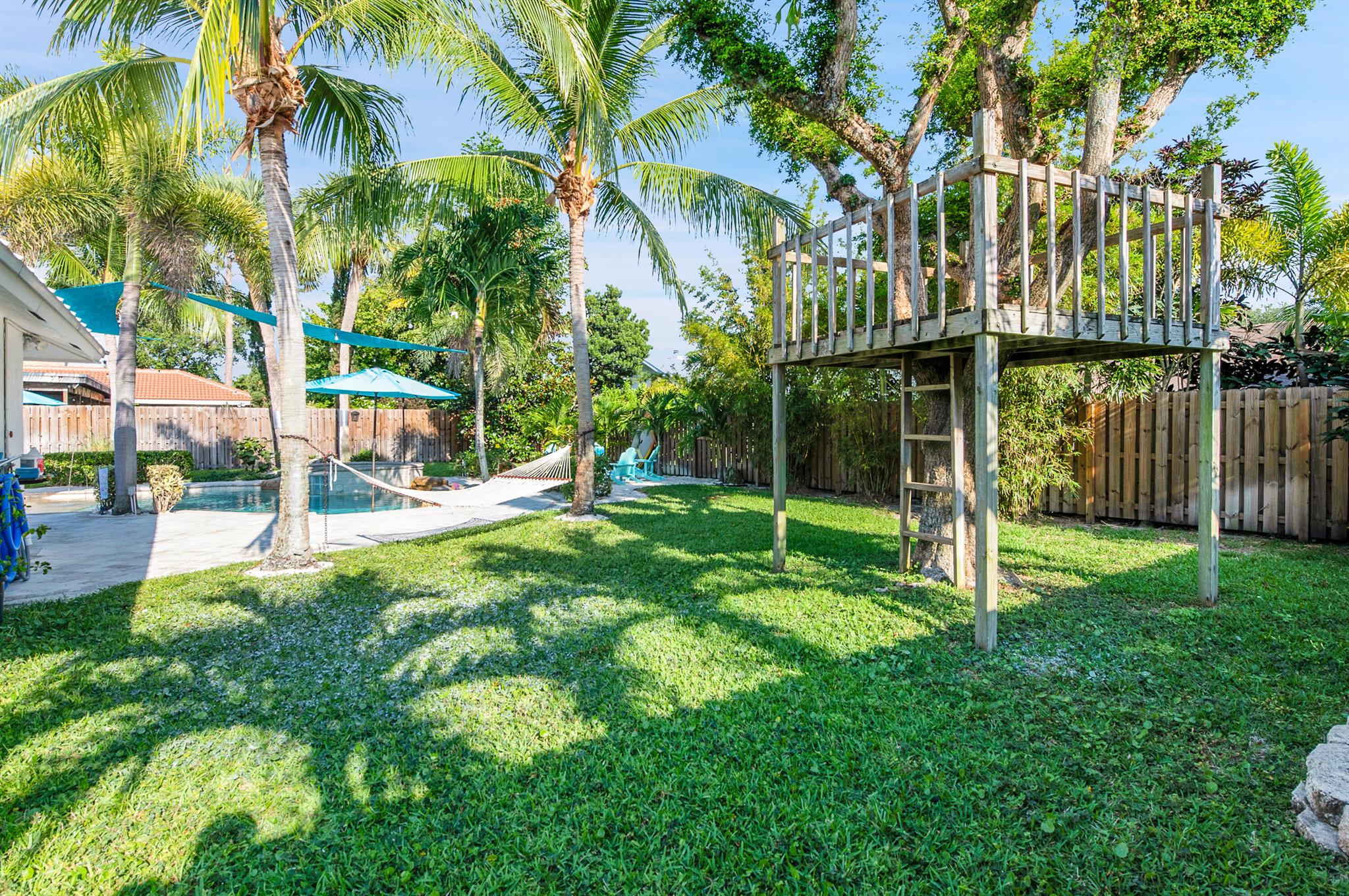 PALM BEACH FARMS - Residential