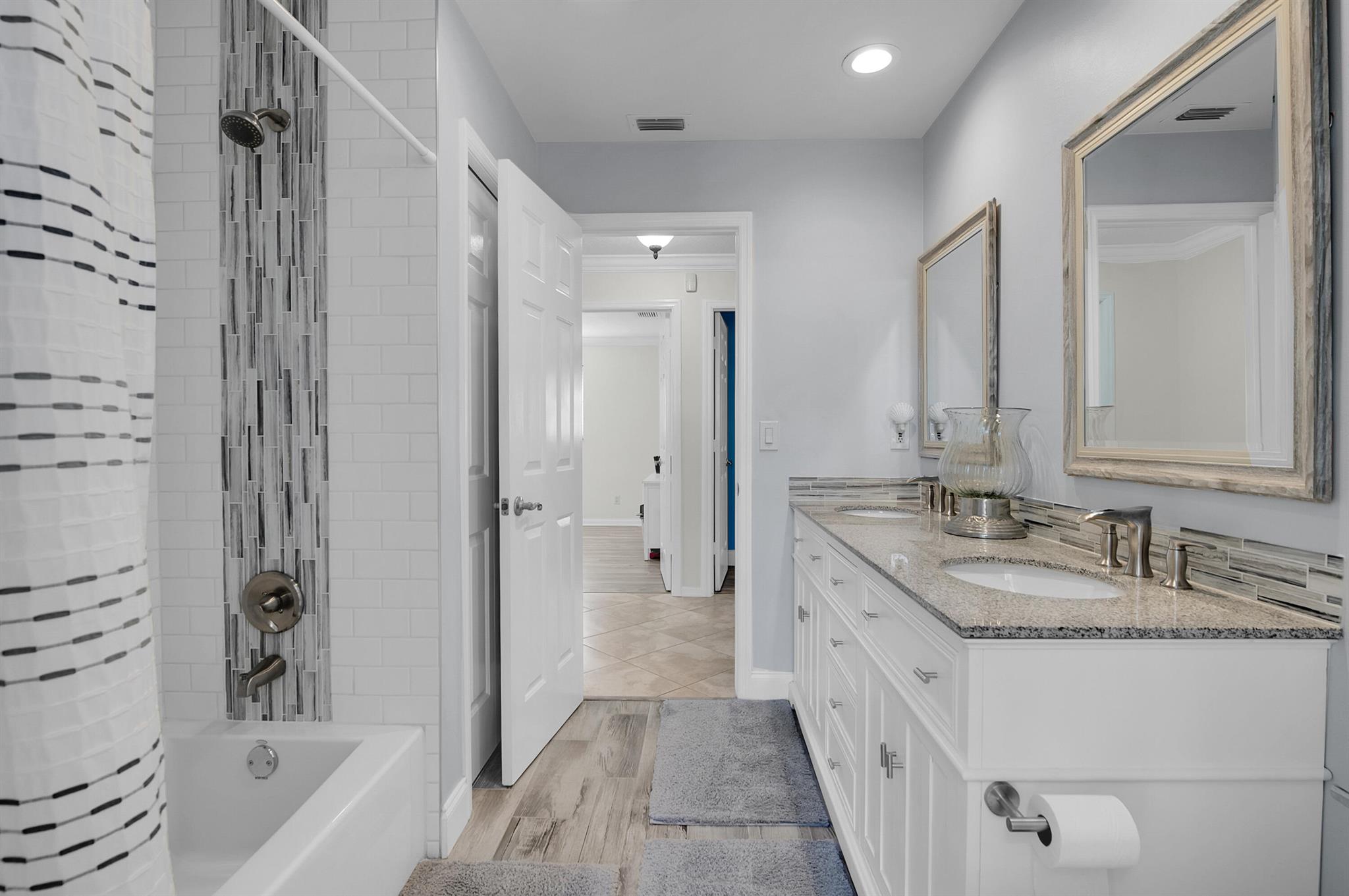 PALM BEACH FARMS - Residential