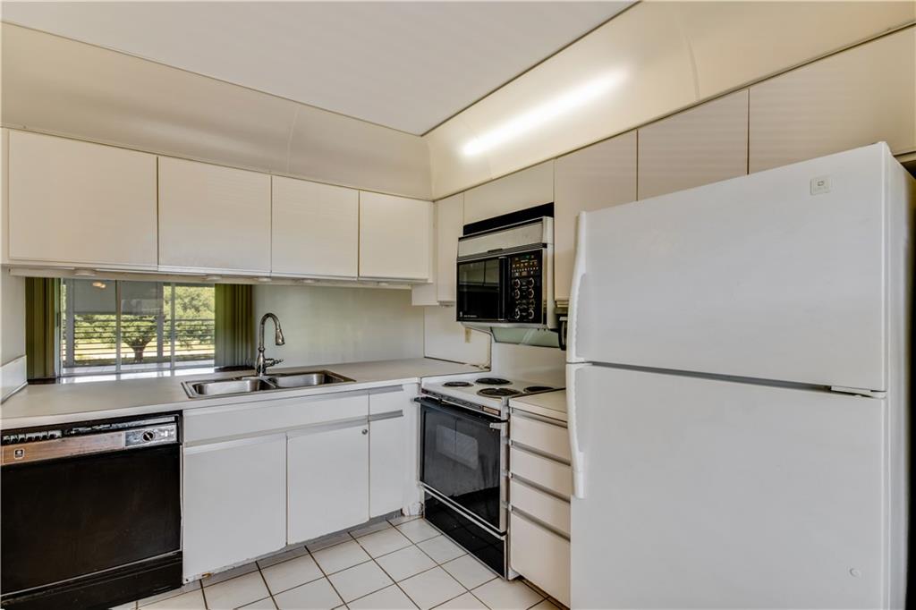 Palm-Aire Country Club - Residential