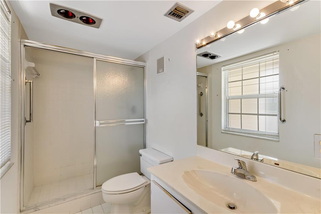 Palm-Aire Country Club - Residential