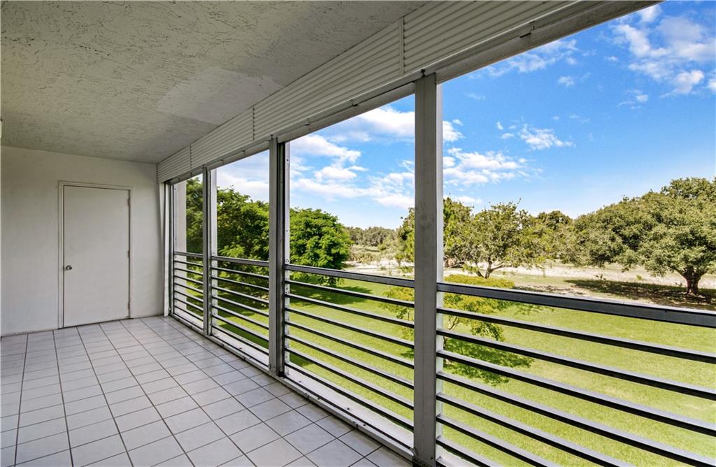 Palm-Aire Country Club - Residential