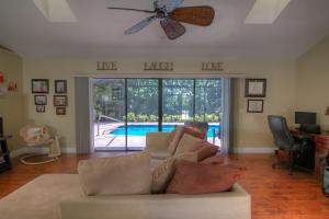 SHORES 2 - Residential