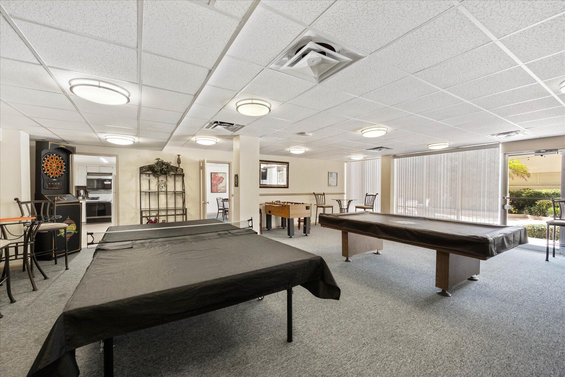 LA BONNE VIE CONDO - Residential Lease