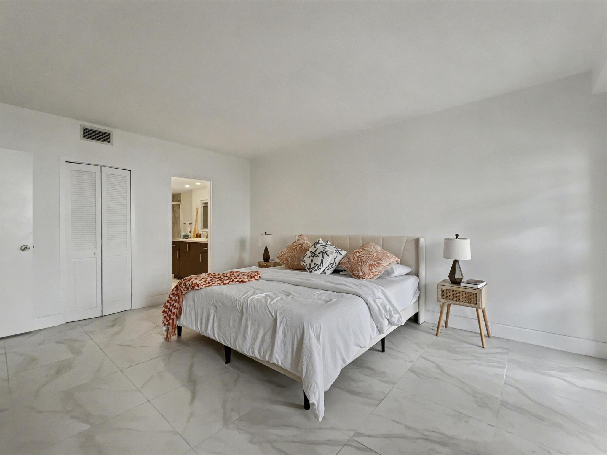 LA BONNE VIE CONDO - Residential Lease