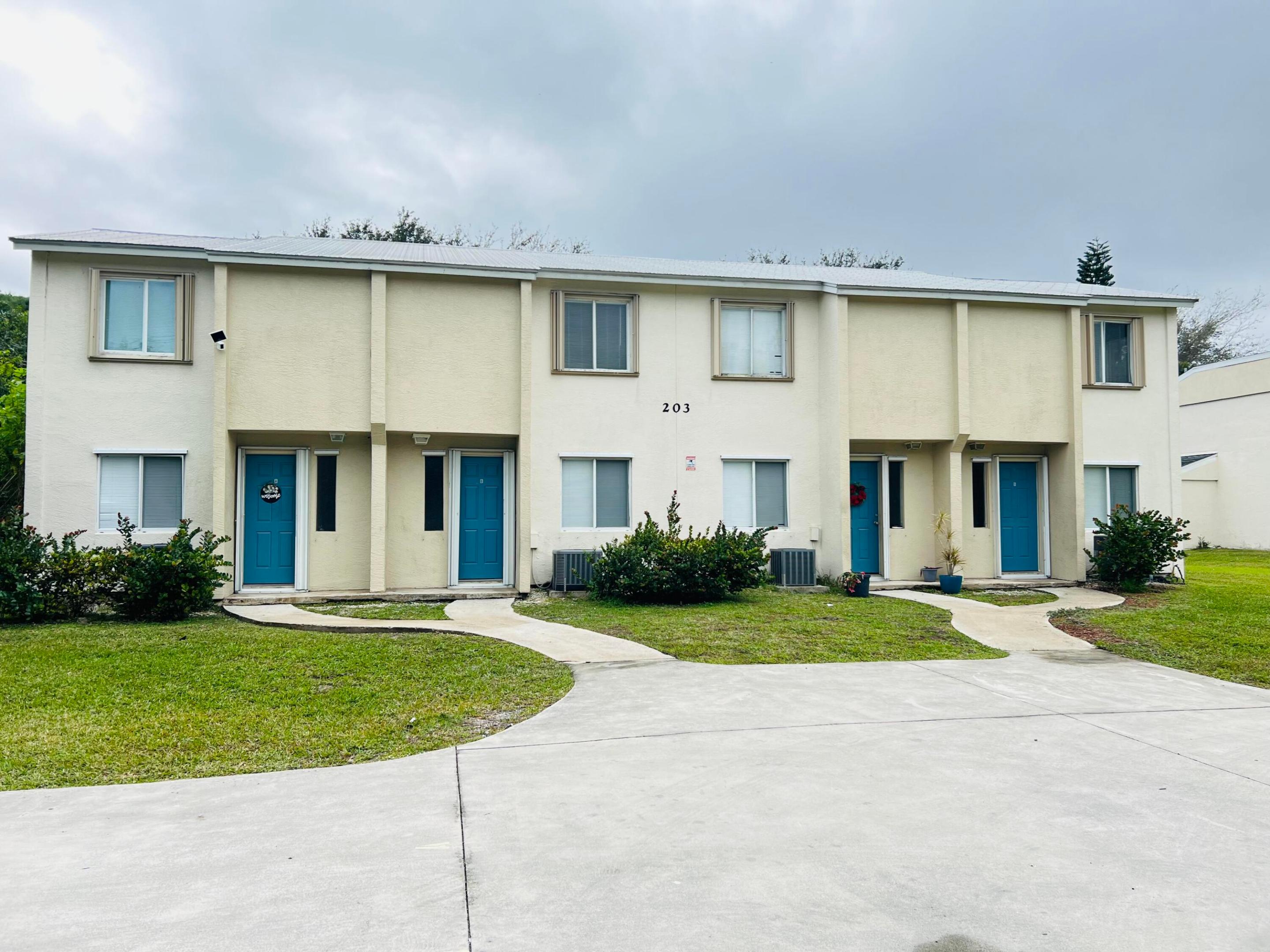 DIXIELAND SUBDIVISION - Residential Lease