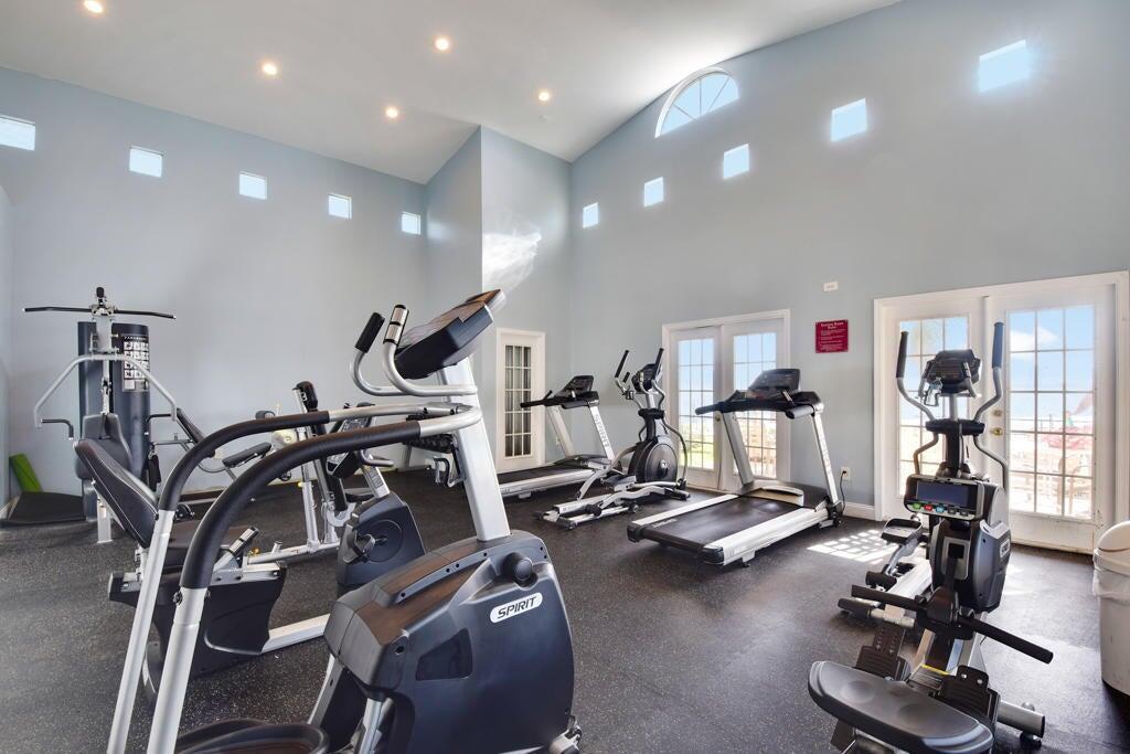 BAY REACH CONDO - Residential Lease