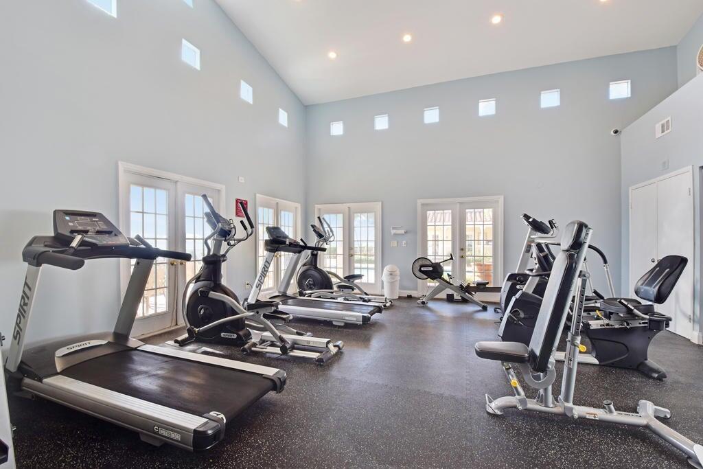 BAY REACH CONDO - Residential Lease