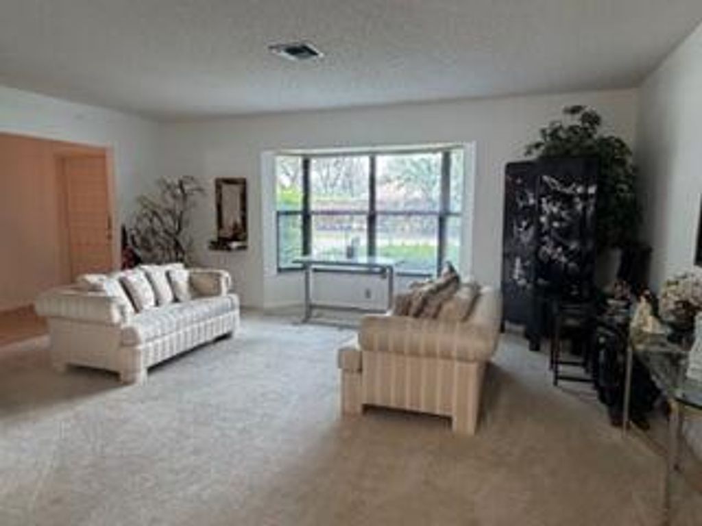 Photo of 2247 Quail Ridge S, Palm Beach Gardens, FL 33418 (MLS # R11163604)