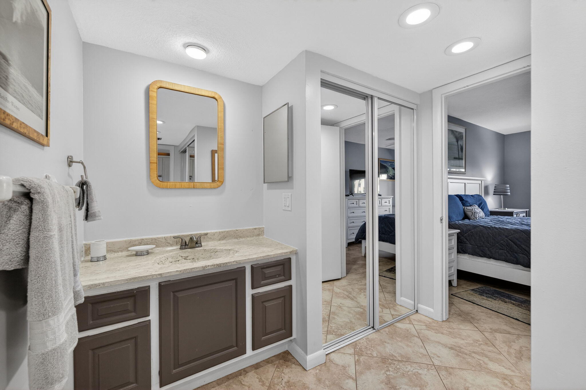 OCEAN VILLAS II CONDOMINIUM - Residential