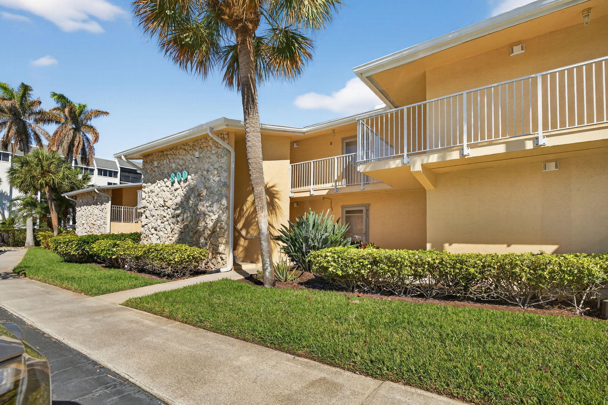 OCEAN VILLAS II CONDOMINIUM - Residential