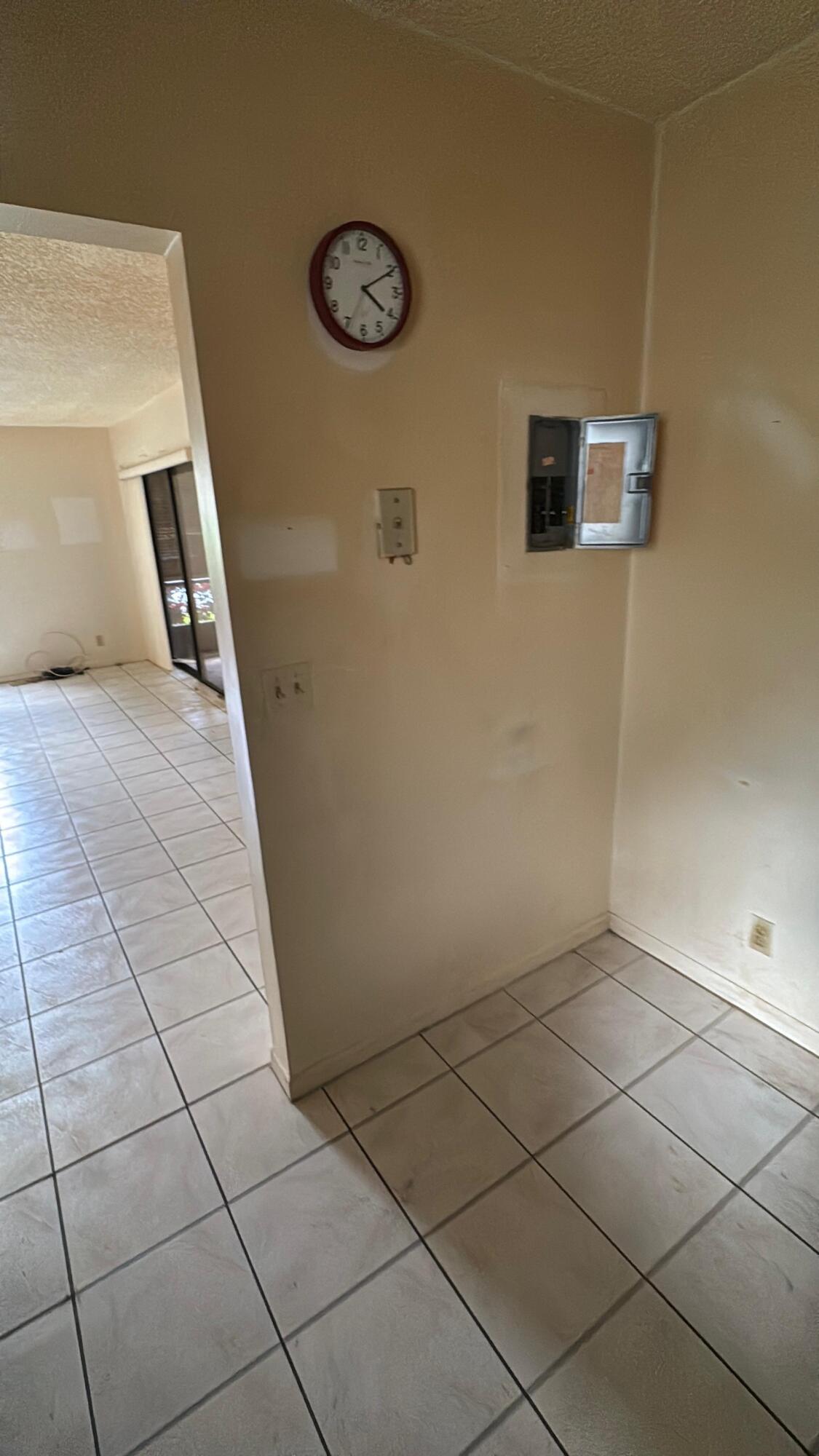3733 NW 35th Street 16108