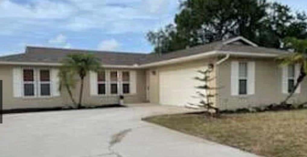 Photo of 273 SW Grove Avenue, Port St Lucie, FL 34983 (MLS # F10378518)
